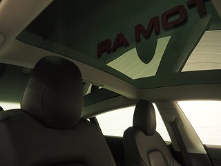Sedan Tesla Model 3 12 av 22