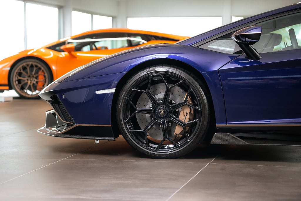 Gallery image 6 of 17