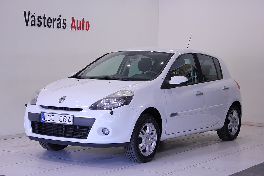 Renault Clio 5-dörrars 1.2 Drag Ny Besikt Ny service 75hk 