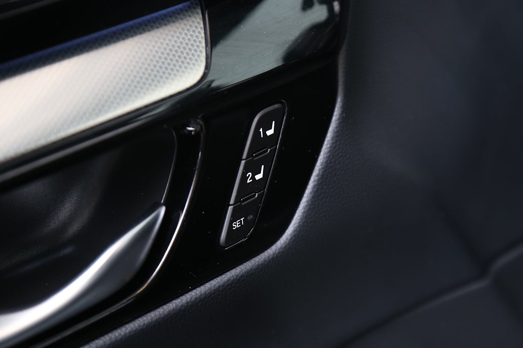 Honda CR-V e:PHEV Advance Tech Aut Skinn 360° Pano Drag Leasbar 2024