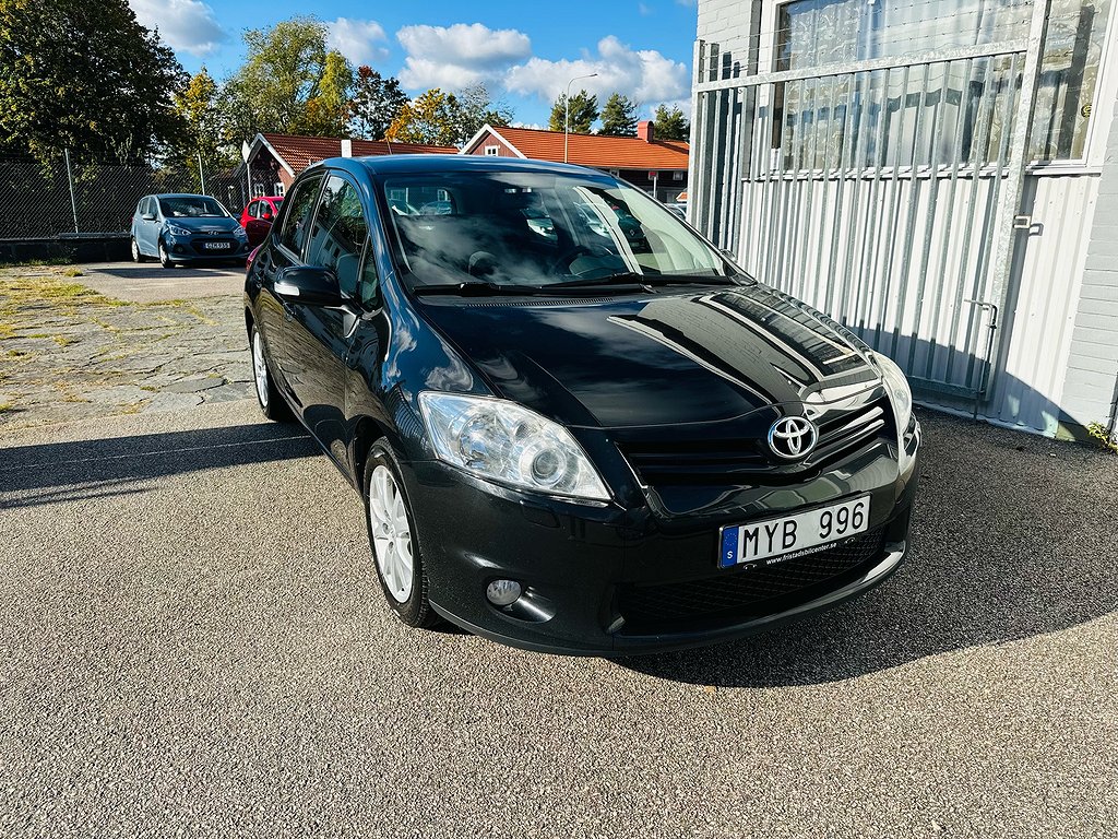 Toyota Auris 1.6 VVT-i 132HK 5D EDITION PLUS / 15500Mil