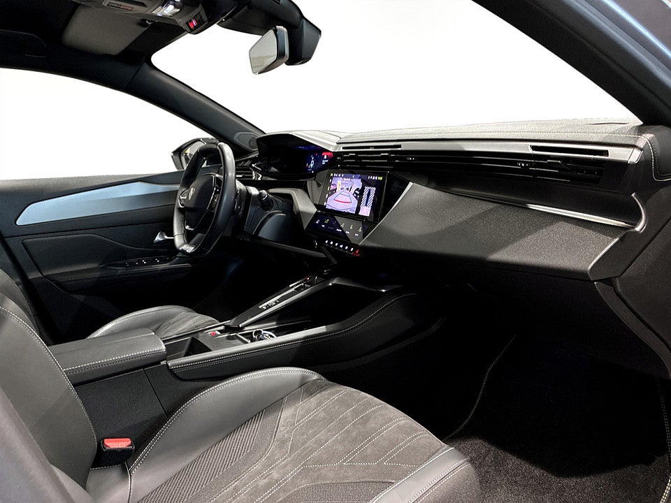 Bild på Peugeot 308 5D GT 1.2 PT 130hk Aut 360-KAMERA KEYLESS CARPLAY