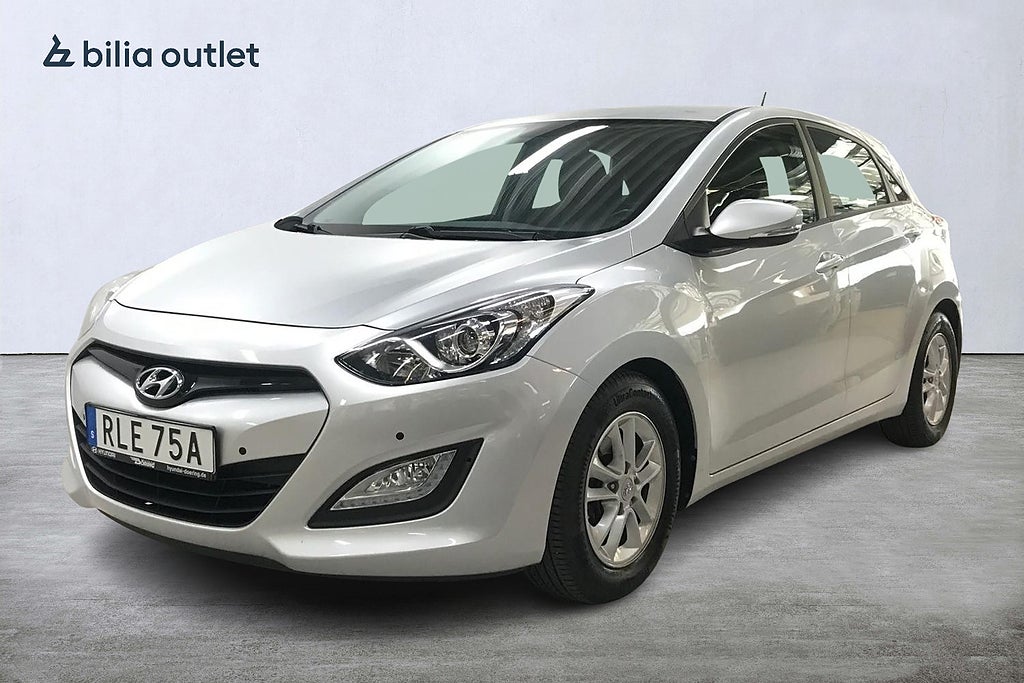 Hyundai i30 1.6 GDI aut Business 135hk Navi Backkamera