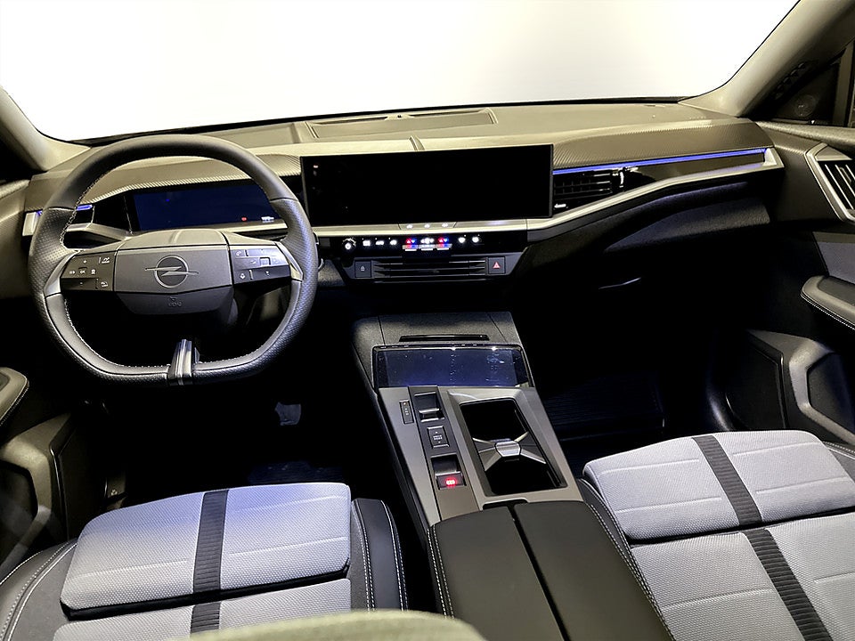 Bild på Opel Grandland GS 73kWh 213hk Aut EXTENDED RANGE PANO