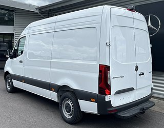 Transportbil - Skåp Mercedes-Benz Sprinter 16 av 17