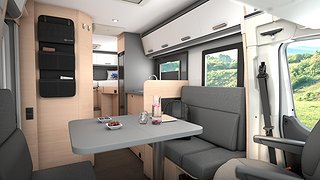 Husbil-halvintegrerad Sun Living C 70 DL