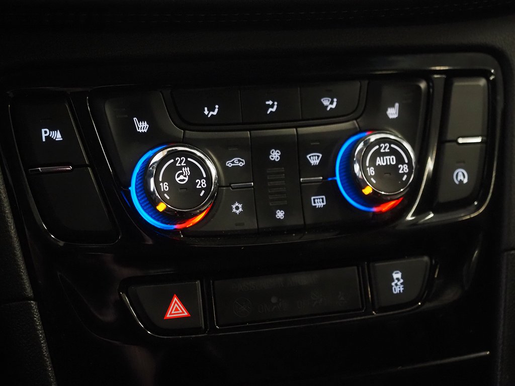 Opel Mokka X 1.4 Turbo 140hk Dynamic P-Sensorer Farthållare 2017