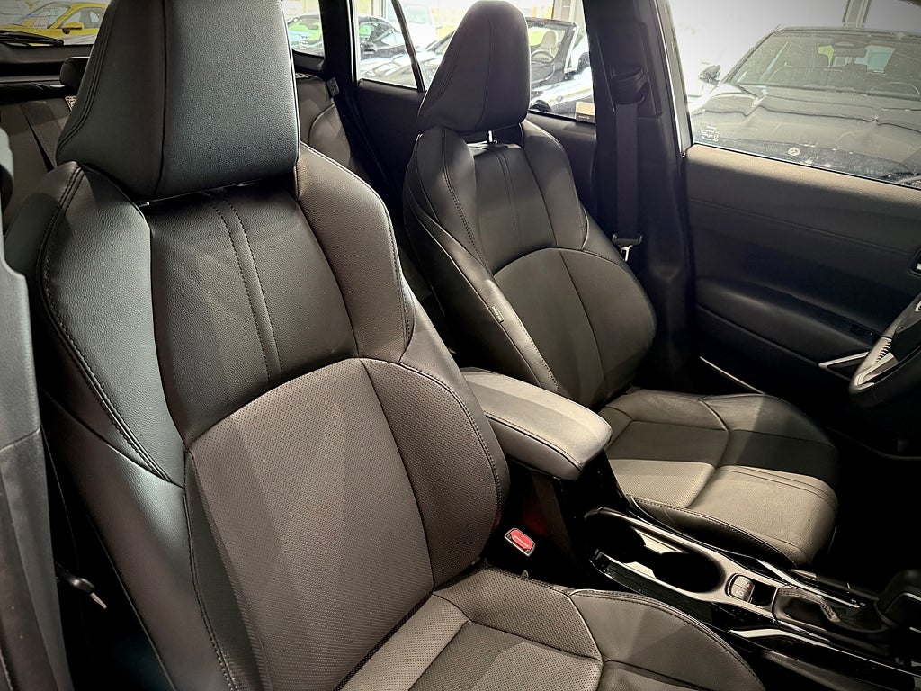 Toyota Corolla Cross Hybrid AWD-i e-CVT Executive Euro 6 - bild 22