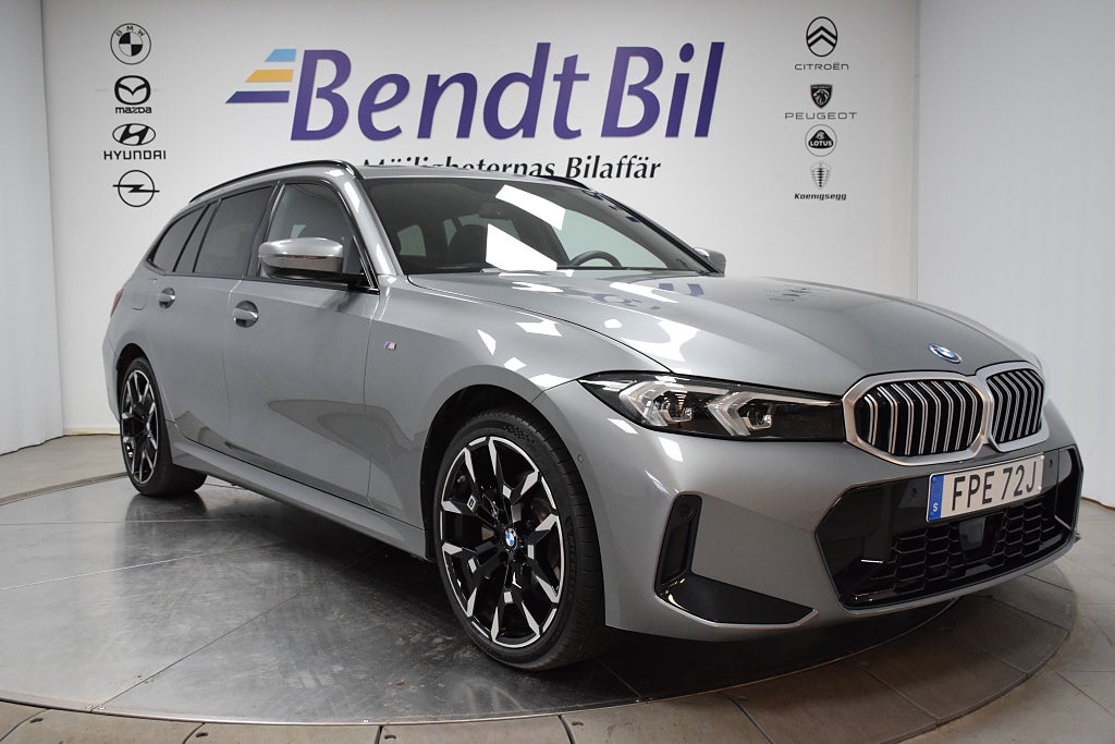 BMW 330e xDrive Touring M-sport/ Panorama/ Aktiv Fartpilot