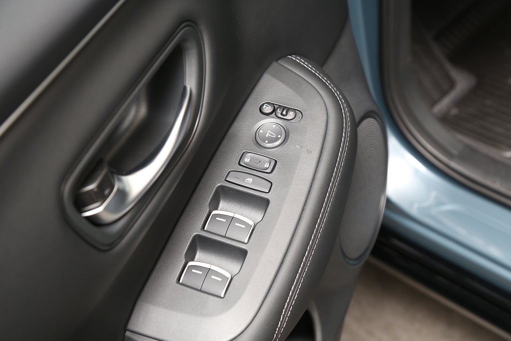 Honda ZR-V SPORT FullHybrid 2027 i Lager +8år garanti+ 5år Service 2027