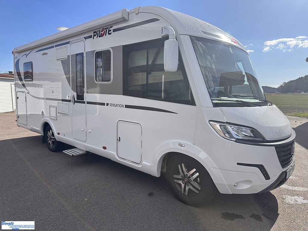 Pilote G 740 C SENSATION | ALDE | AUTOMAT | QUEENBED