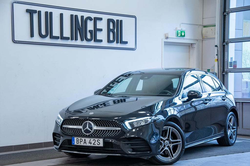 Mercedes-Benz A 250 e 8G AMG Panorama Widescreen Backkamera Navi 18"