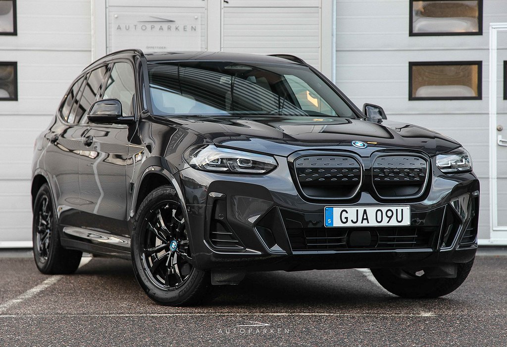 BMW X3 i Charged M-sport Panorama Läder 