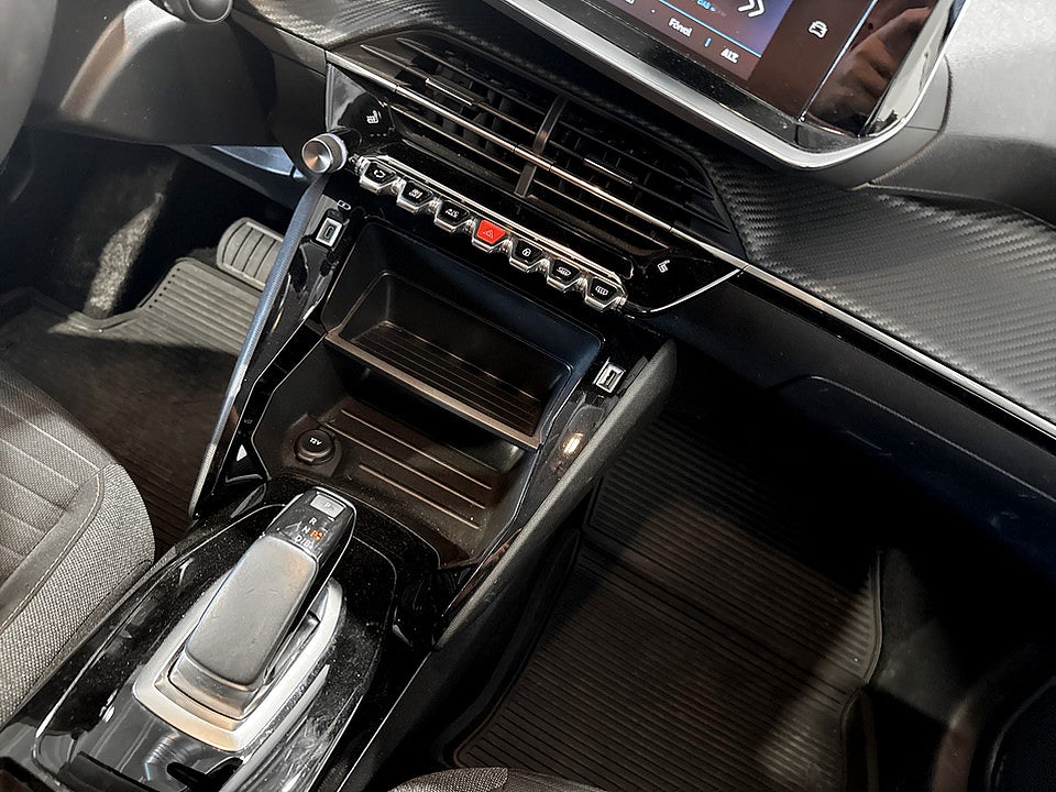 Bild på Peugeot E-208 Active 50kWh 136hk Aut BACKSENSORER KEYLESS