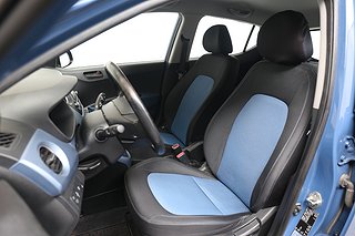 Halvkombi Hyundai i10 13 av 15