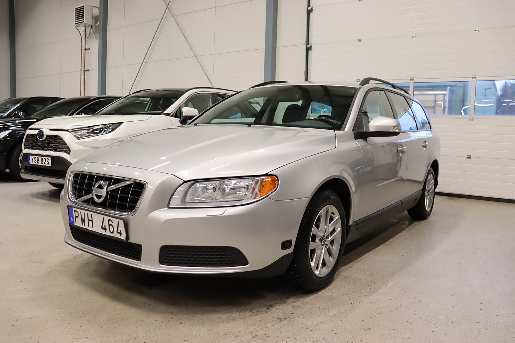 Volvo V70 2.0F Powershift Kinetic Drag M-Värm 2-Ägare 146hk