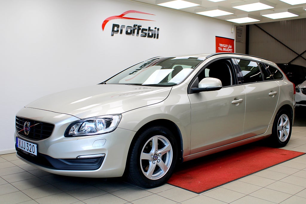 Volvo V60 T3 Classic Edition Navi 1-ägare Drag M-värmare Euro 6