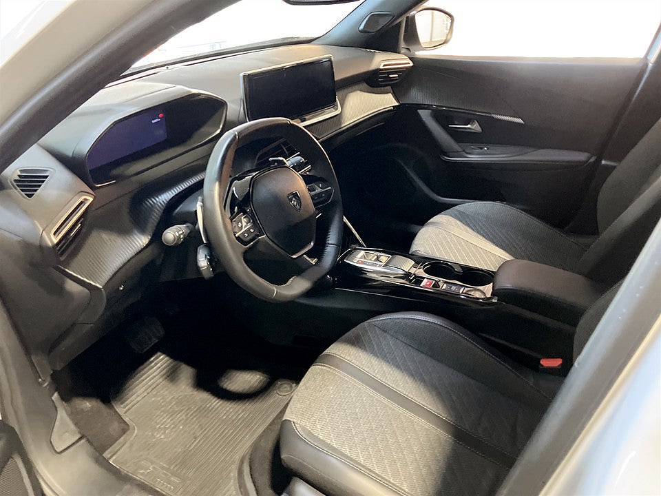 Bild på Peugeot 2008 Allure Hybrid 145hk Aut B-KAMERA CARPLAY