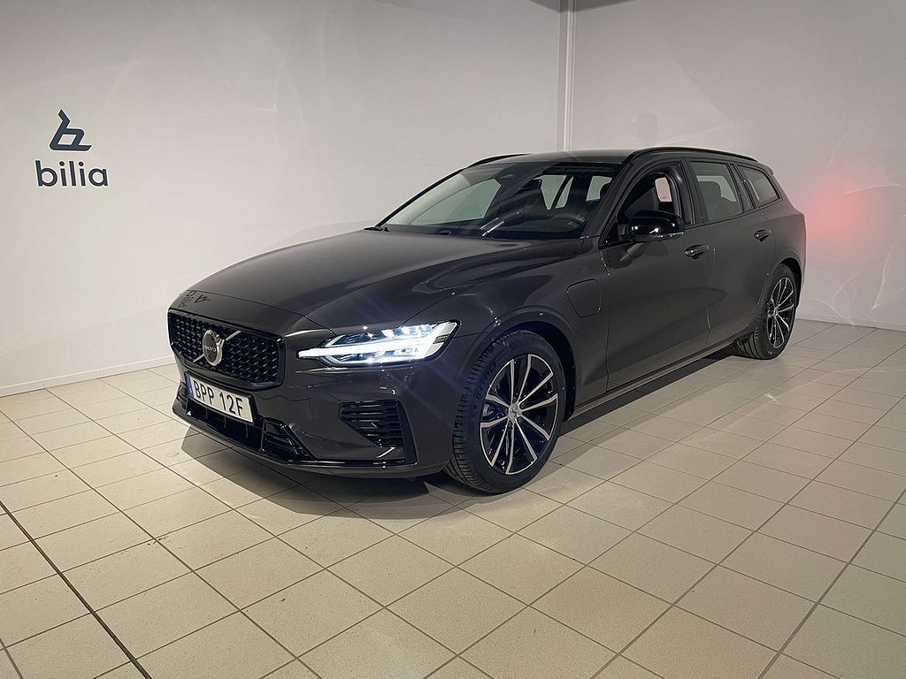 Volvo V60 T6 Plus Dark Edition