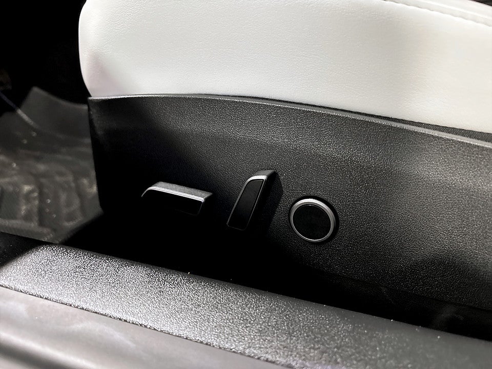 Bild på Tesla Model 3 Long Range 440hk Aut 4WD GLASTAK B-KAMERA