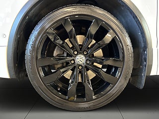 Volkswagen Tiguan 2.0 TSI OPF 4M R-Line Black Drag Värmare Kamera S&Vhjul – bild 14