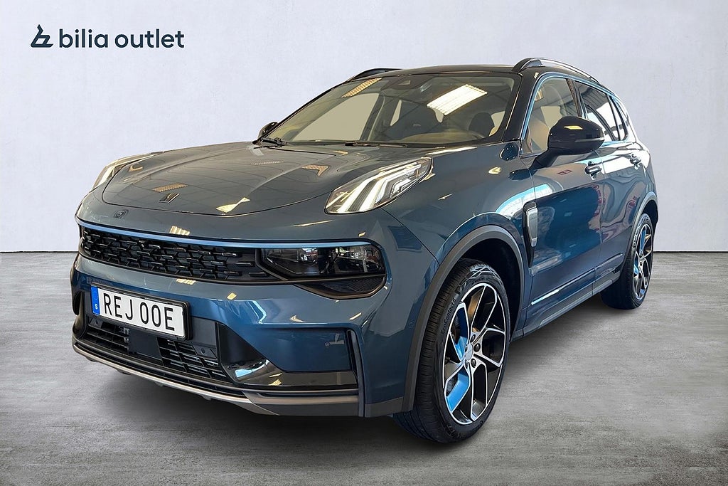 Lynk & Co 01 PHEV DCT 261hk / 360°kam AutoPark Värmare Pano MOMS