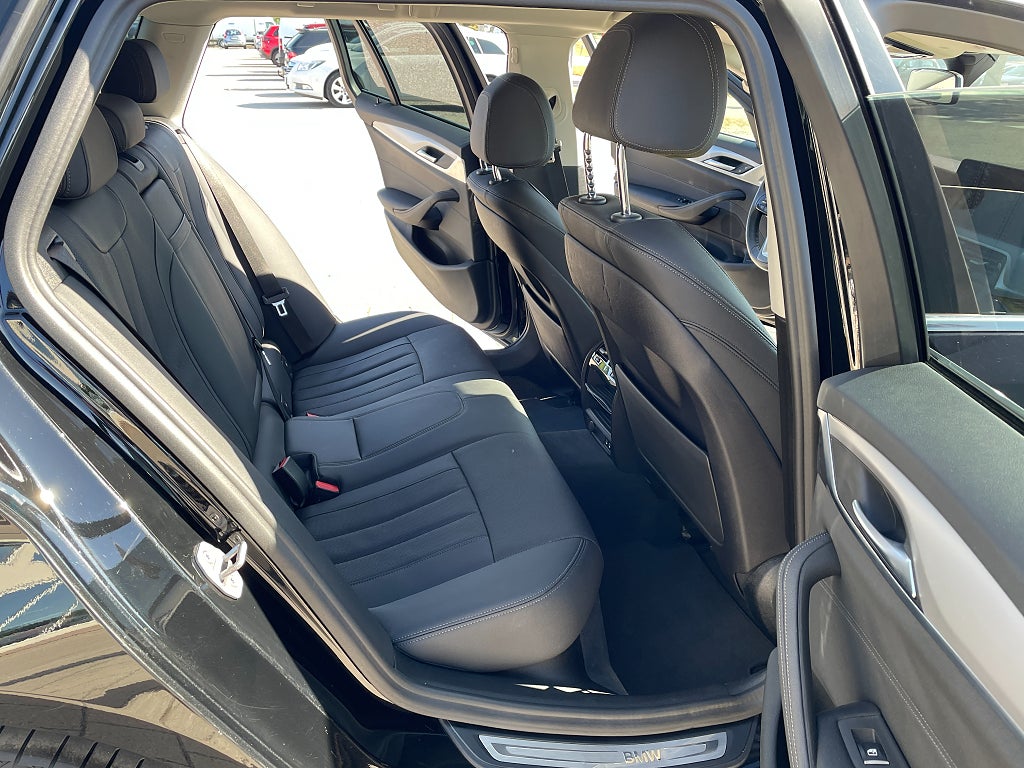 BMW 530e Touring 292 hk G31 LCI ENDAST 3.785 mil SKINN