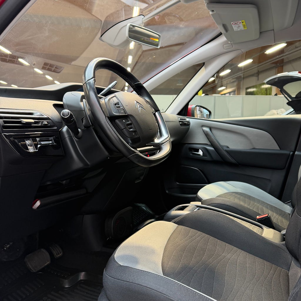 Citroen C4 Picasso 1.6 HDi EGS Panorama Backkamera Värmare Kupé