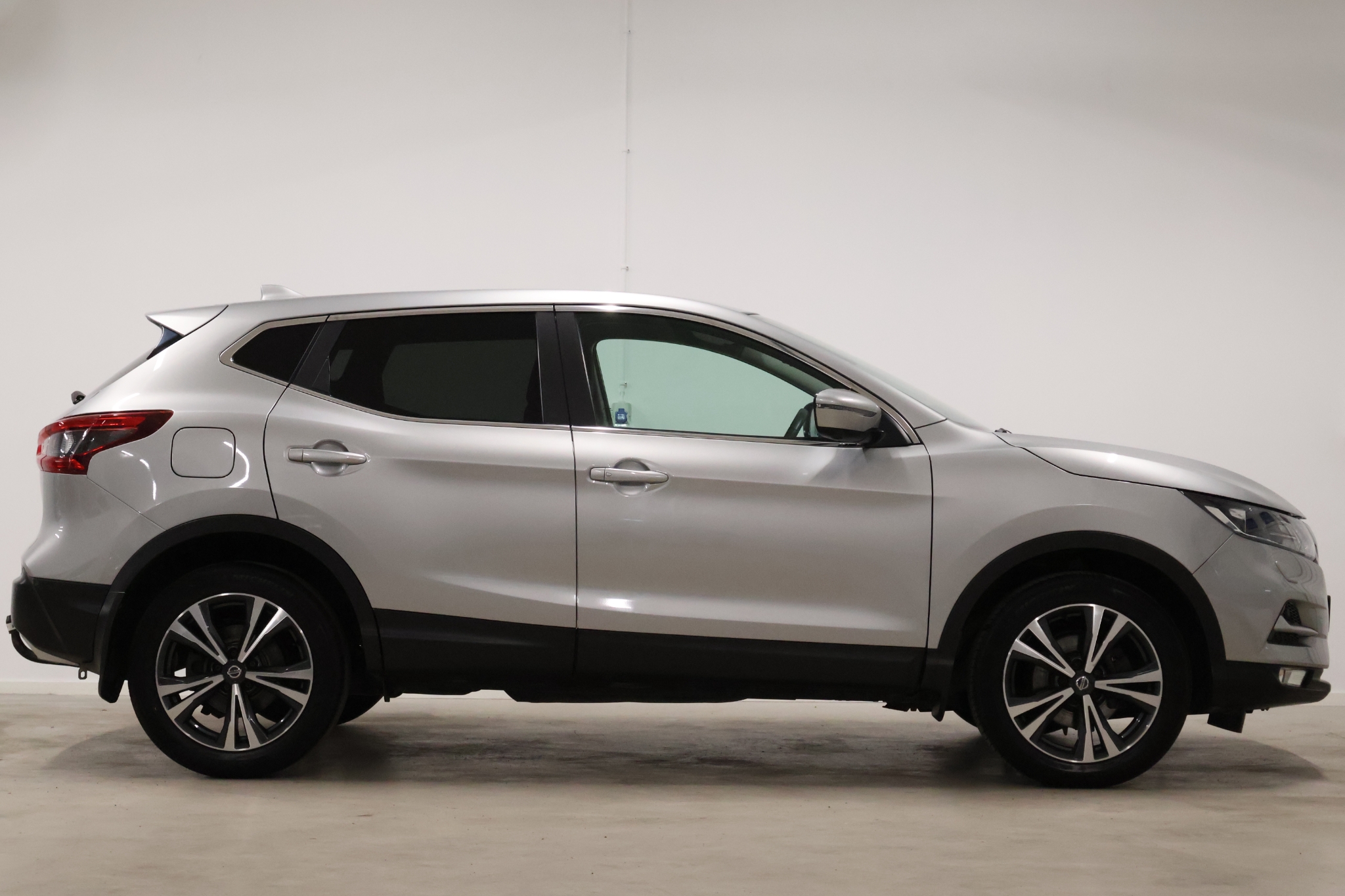 Nissan Qashqai 2018, bild 4/50