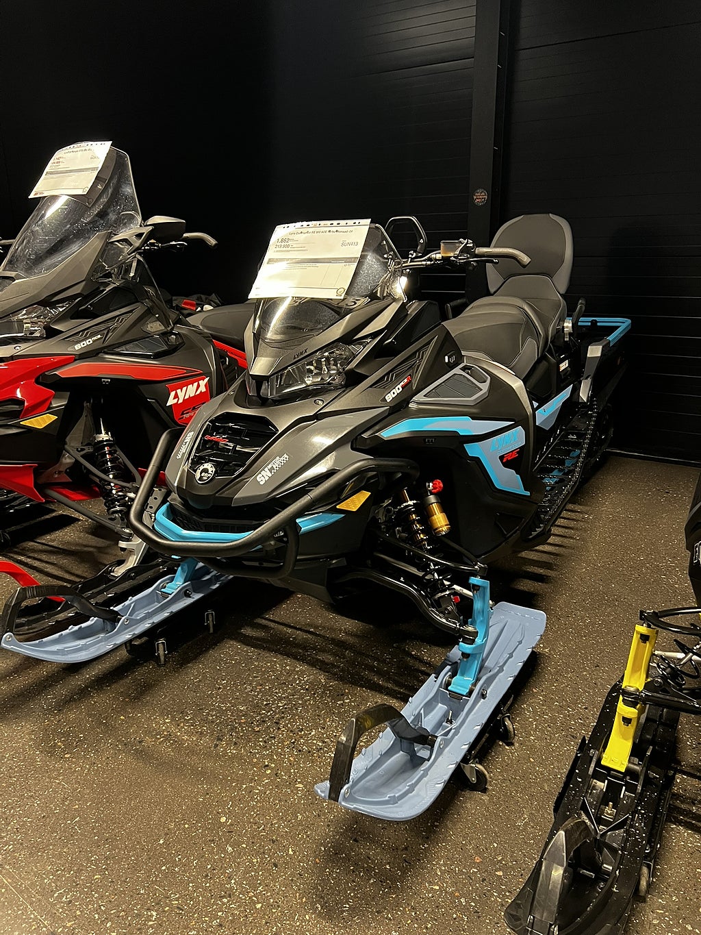 Lynx Commander RE 900 ACE Turbo Momsad