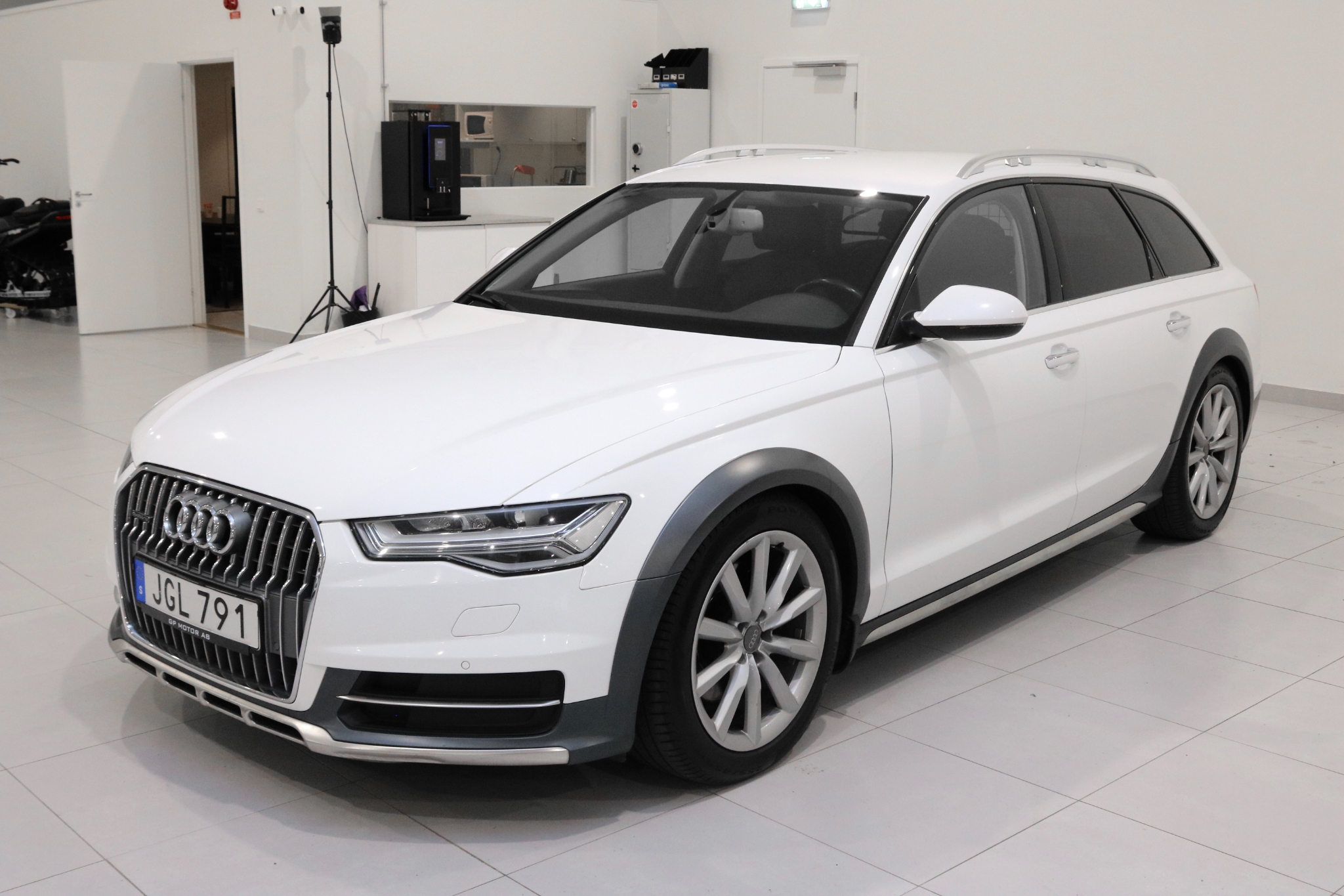 Audi A6 allroad 2017, photo 7/64