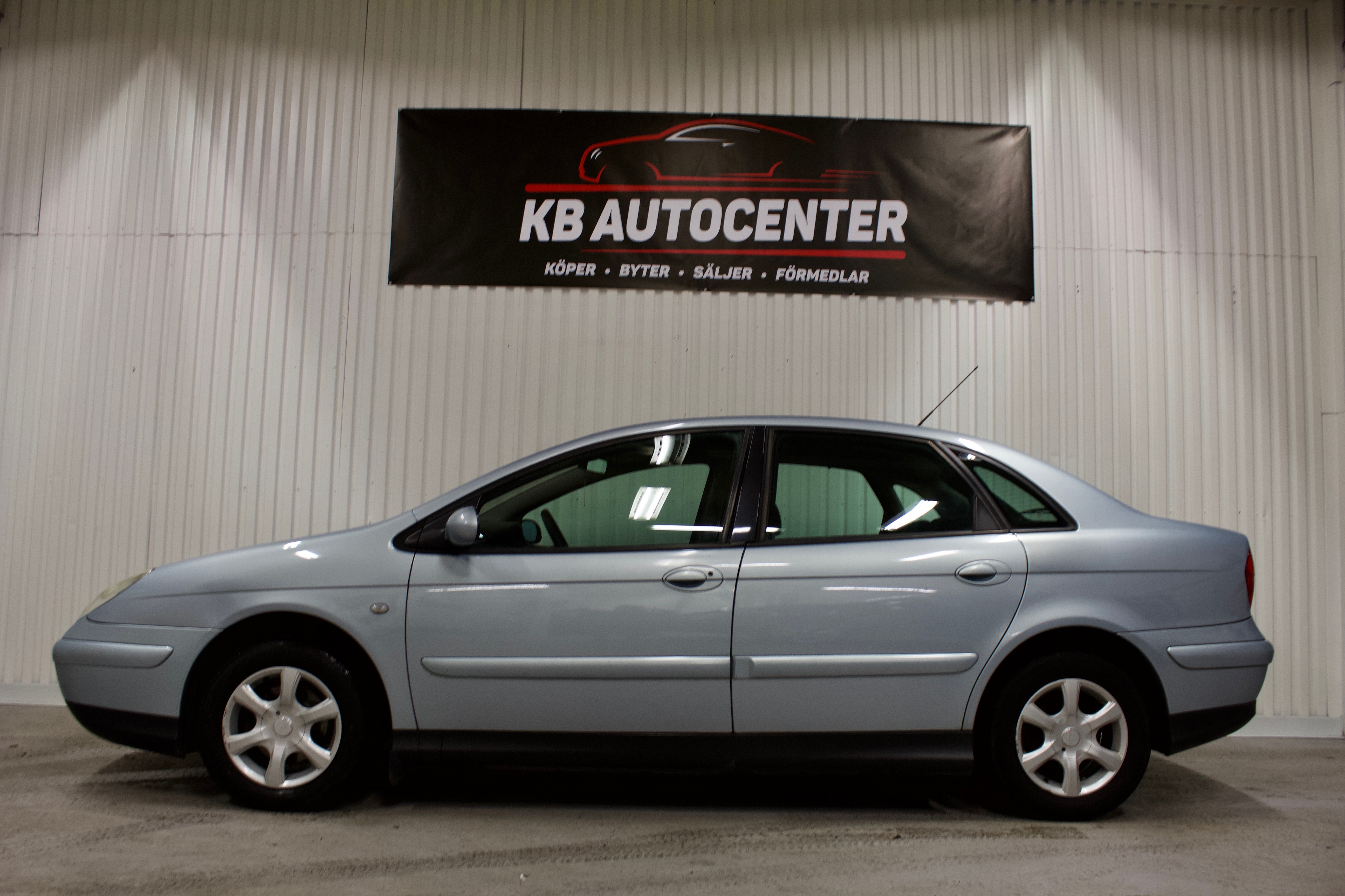 Citroen C5 2.0 136hk 2004, photo 4/48