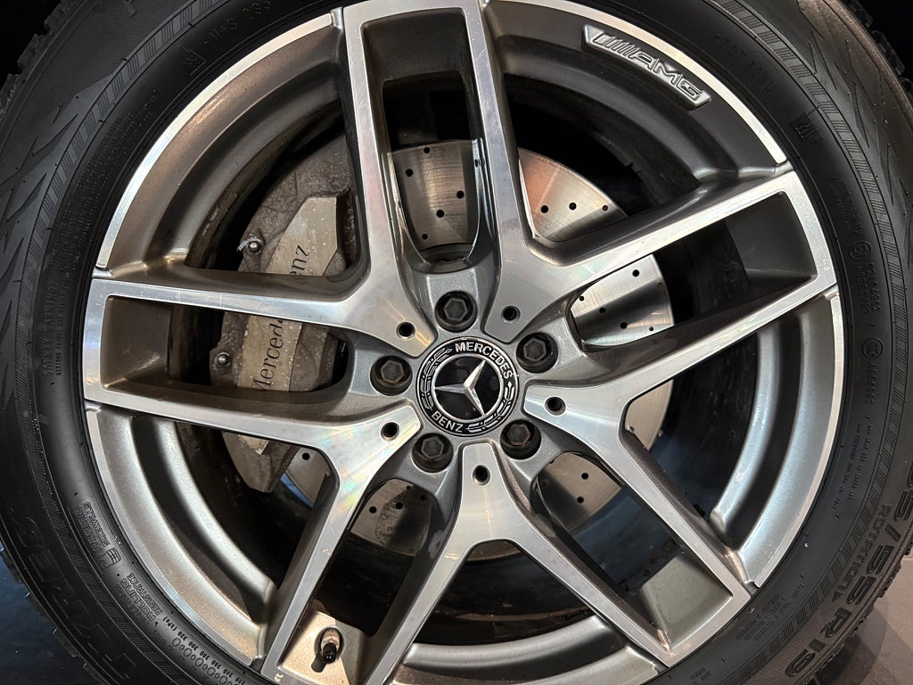 Mercedes-Benz GLC 220 d 4MATIC AMG Värmare Glastak Burmester - bild 10