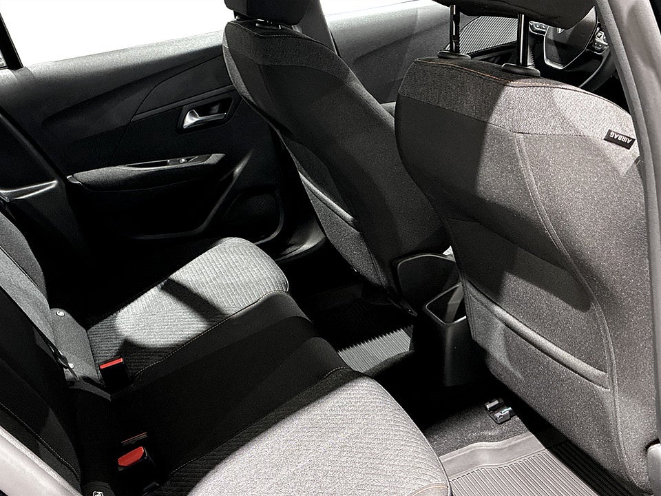 Bild på Peugeot 208 Style Hybrid 100hk Aut CARPLAY BACKSENSORER