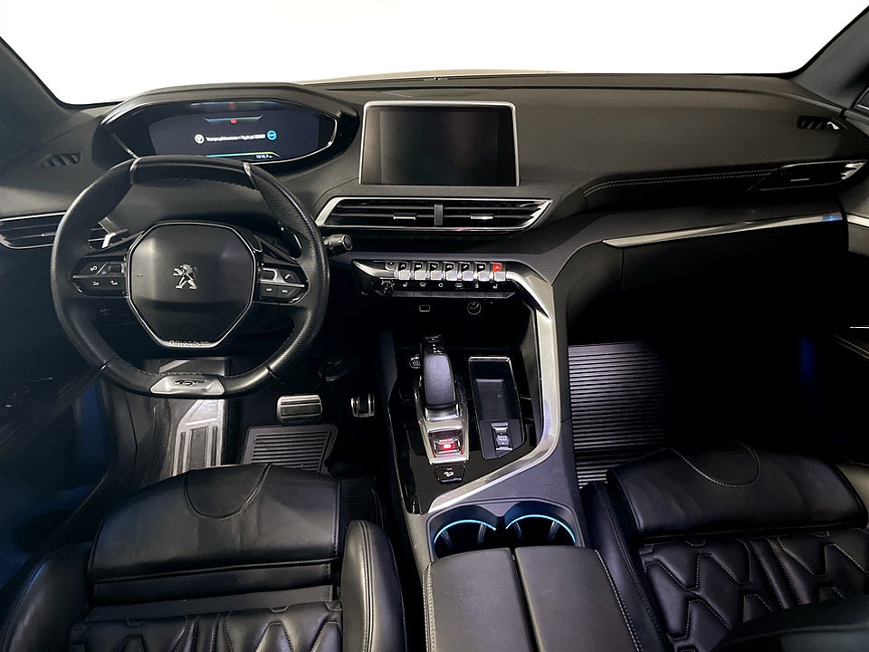 Bild på Peugeot 3008 GT Hybrid4 Aut AWD B-KAMERA ELSTOL 300hk 