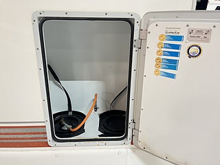 Husbil-halvintegrerad Kabe TM WF 7 av 21