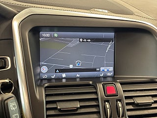 Volvo XC60 D4 AWD Summum Business Pro S&V-hjul/Dvärm/Drag/Skinn – bild 15