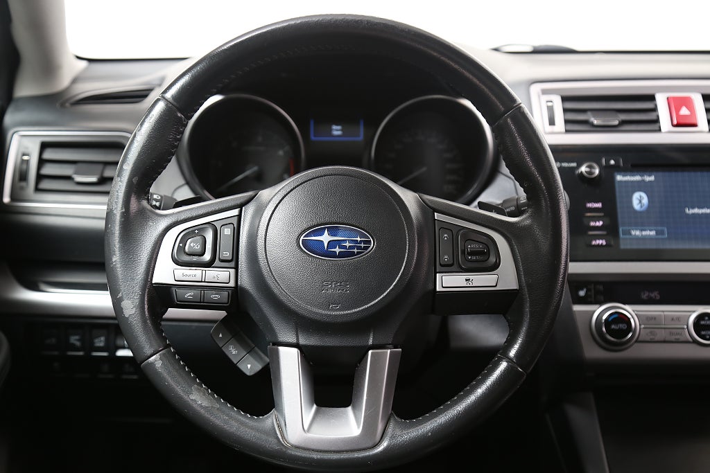 Subaru Outback 2,0D 150hk Summit AWD Aut H/K Skinn Drag