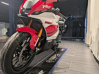 Yamaha YZF-R7 70th Anniversary / Räntekampanj 3,45%