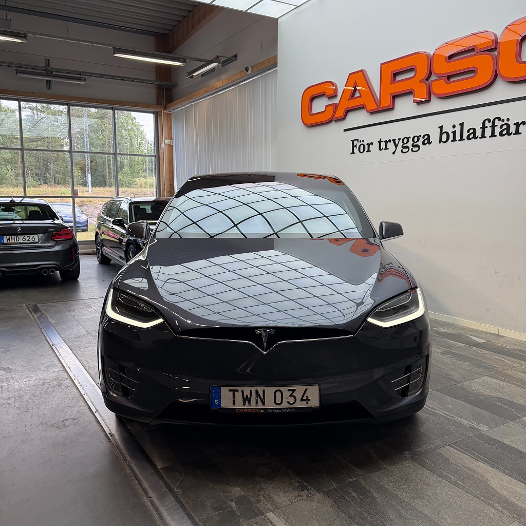 Tesla Model X 90D AWD 423hk 6-sits Leasebar Pano Summon Luftfjädring