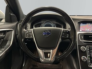 Volvo V60 D5 Plug-in Hybrid AWD R-Design Drag Kamera H&K