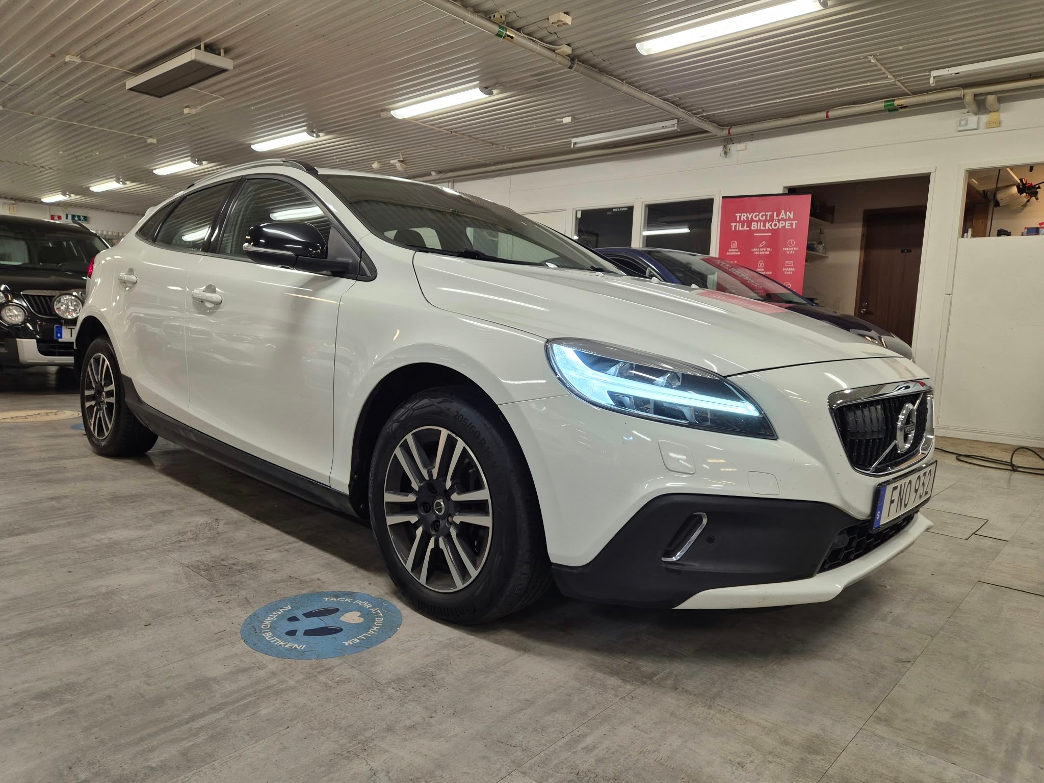 Volvo V40 Cross Country Pro 2019, bild 4/10