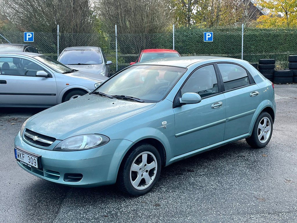 Chevrolet Lacetti 1.4 | 5000 Mil | Nybes | Nyserv