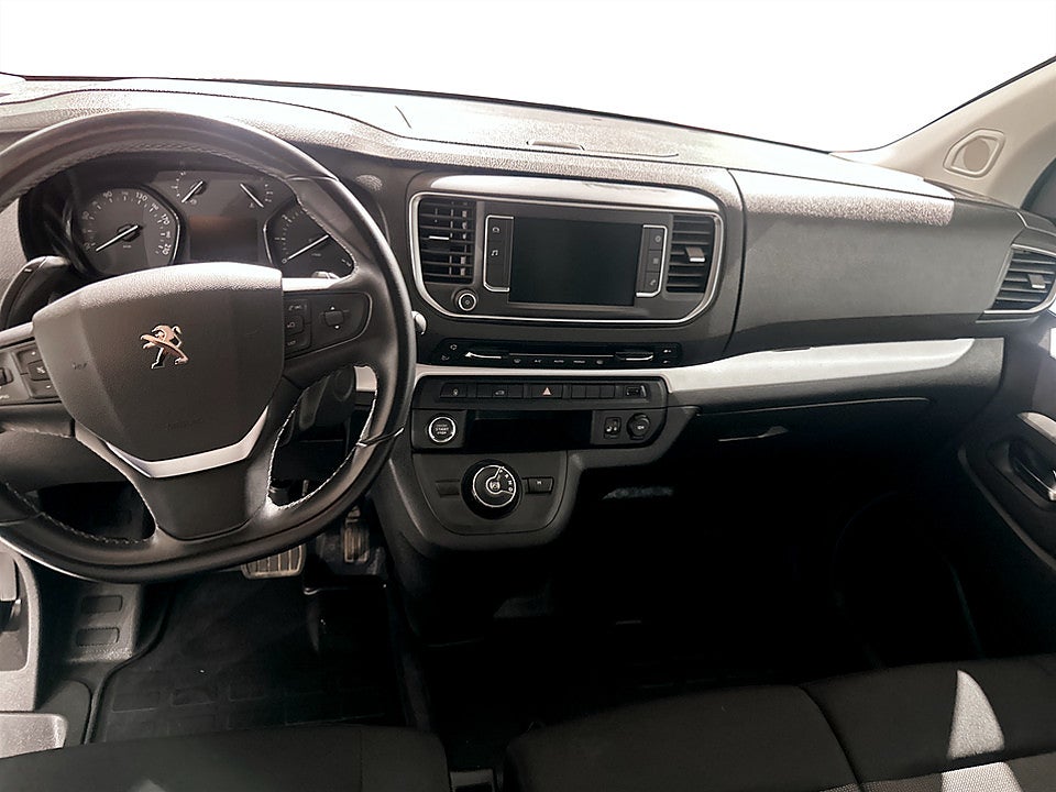Bild på Peugeot Expert PRO+ 2.0 BHDi 145hk Aut L3 B-KAMERA