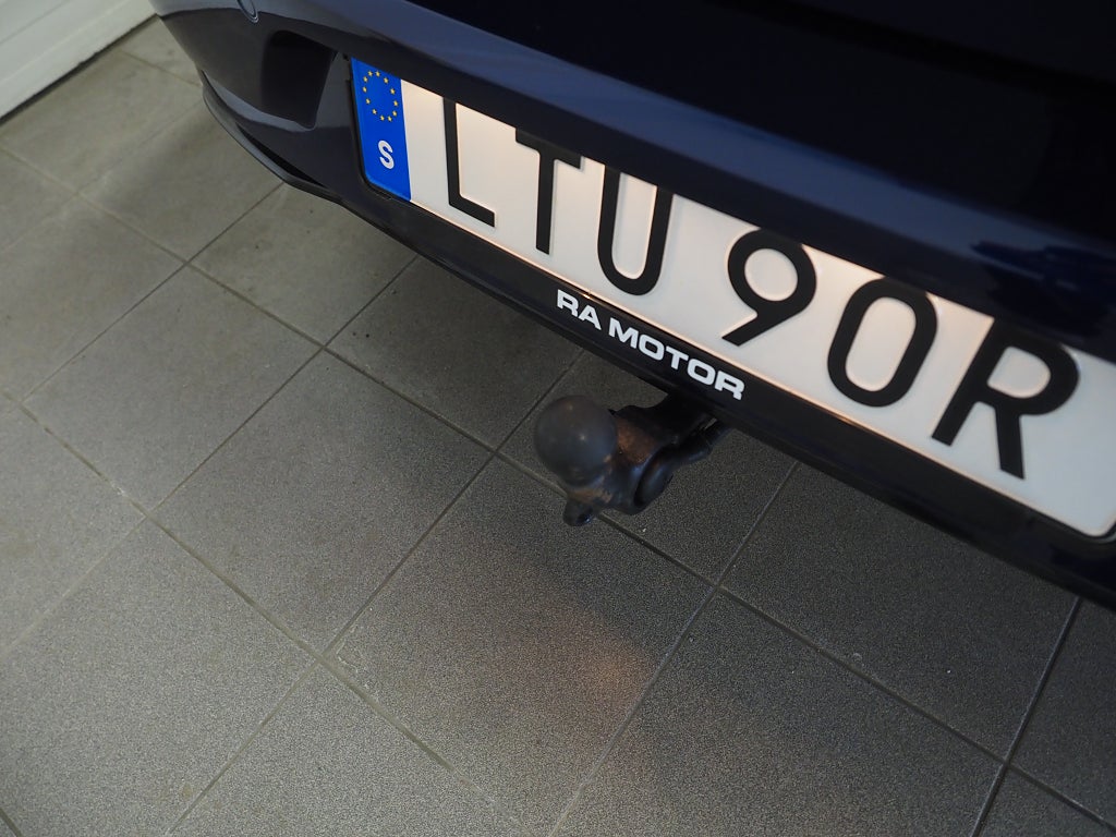 Volkswagen Golf 1.5 TSI 150hk GT R-Line Drag Kamera Pluspaket Keyless 2020