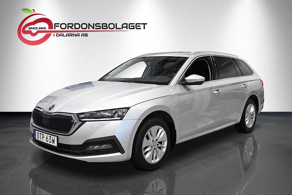 Skoda Octavia Kombi 2.0 TDI Ambition Drag Värmare Kamera CarPlay