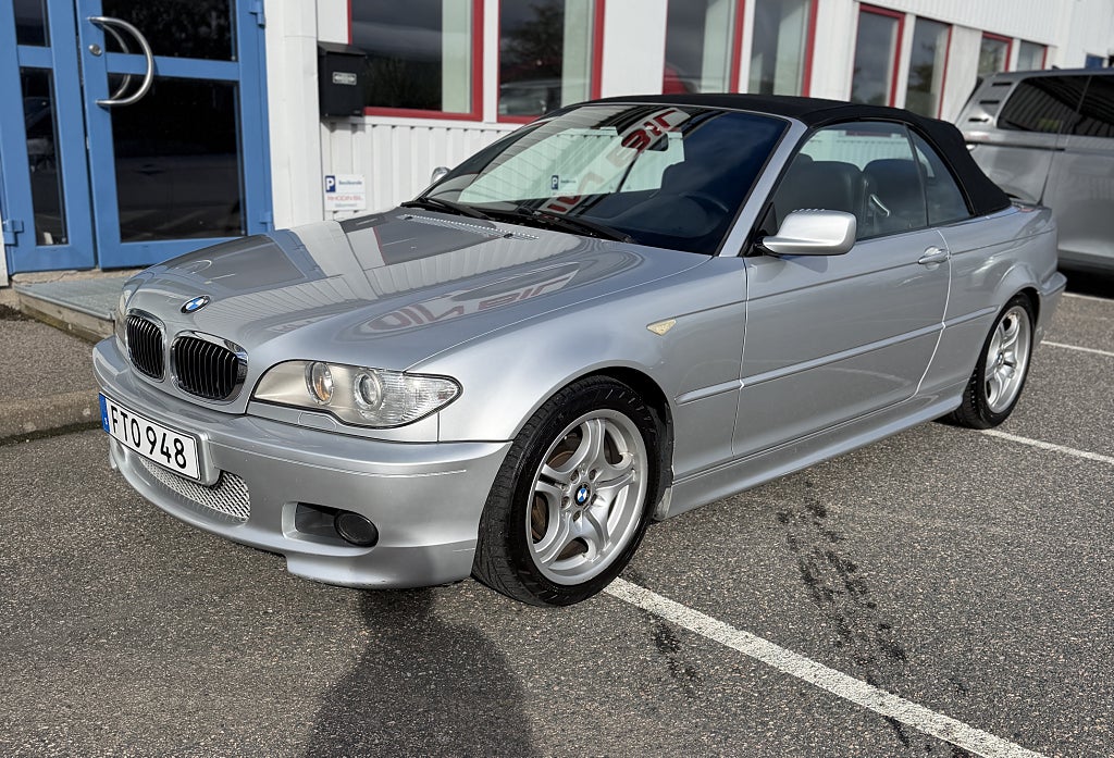 BMW 320 2005 - miniatyr 6