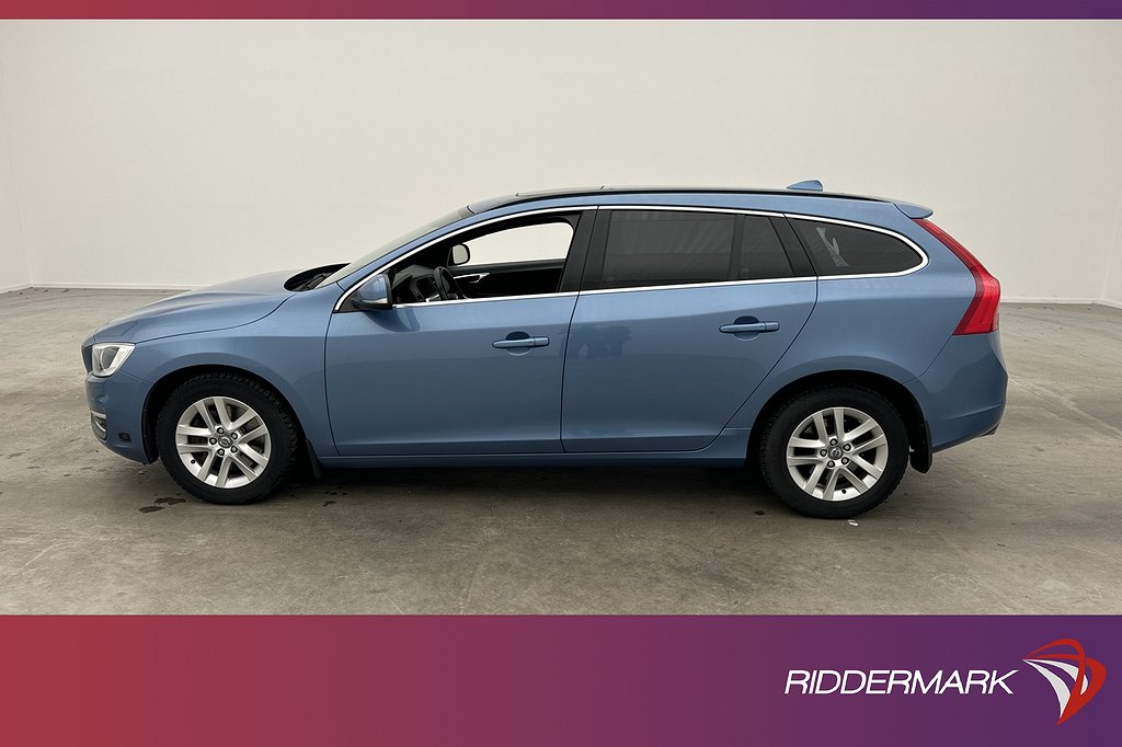 Volvo V60 D5 AWD Momentum Värmare T-Lucka Kamera Navi VOC