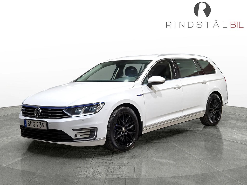 Volkswagen Passat SC GTE 218 HK DSG DRAG BACKKAMERA CARPLAY