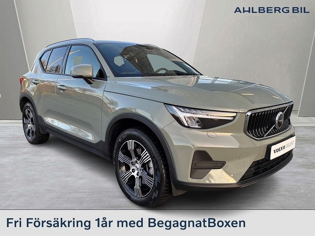 Volvo XC40 B4 FWD Bensin Core SE II, Parkeringskamera Bak, Baklucka Elmanöv